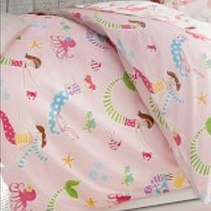 Pottery barn twin mermaid duvet
